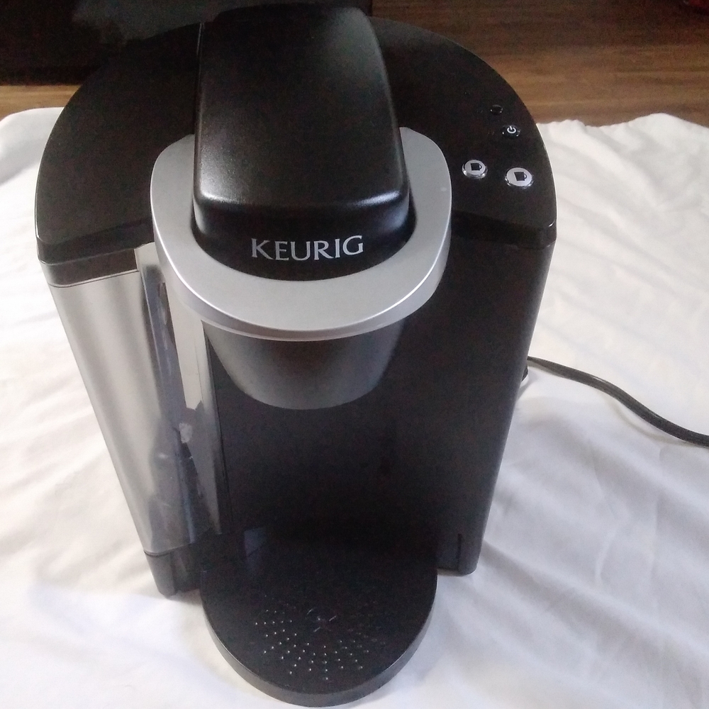 Keurig Black and Silver Coffee Brewer